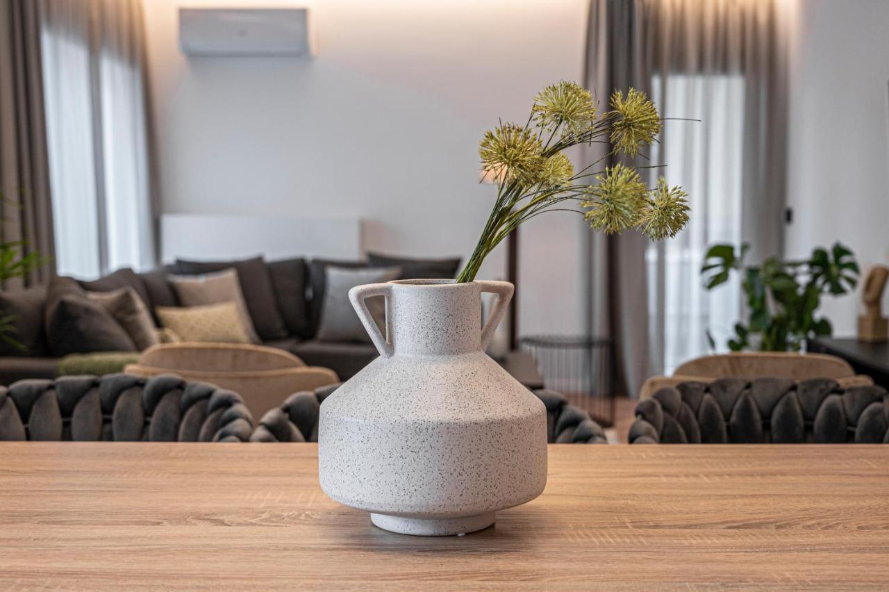 Phaedrus Living Luxury Penthouse Ploutarchou Apartment Athens Exterior photo